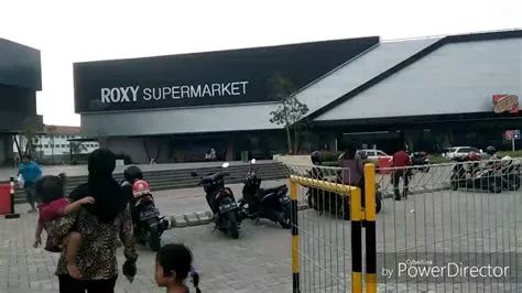 BELANJA DI ROXY SITUBONDO 01 JUNI 2019 - YouTube