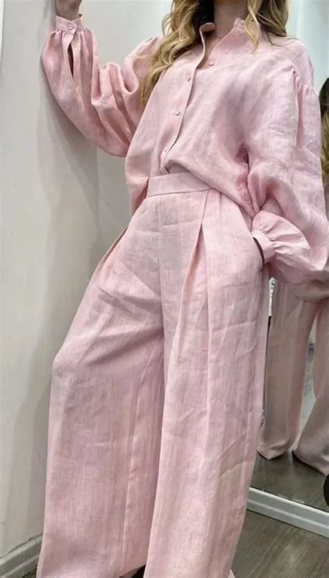 by Umka⋆ on Образ | Blouse casual fashion, Simple casual outfits ...