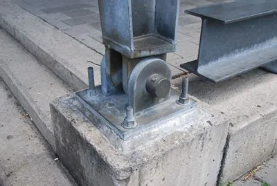 SSEF - Fun is in the Details - Hinge and Pin Connections