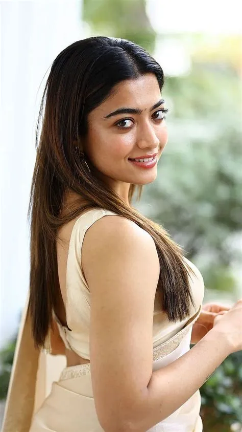 on 🔥Rashmika🔥(HOT)