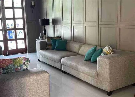 Dijual Rumah cantik 2 lantai + Kolam renang di Perumahan Sempusari ...