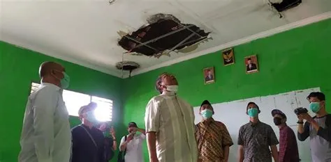 Detail Logo Smpn 6 Tangsel Koleksi Nomer 37