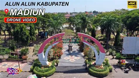 Pesona Alun - Alun Kota MADIUN 2020 Drone Footage ULTRA HD 4K Video ...