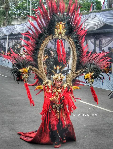 Jember Fashion Carnaval 2019 | Kostum karnaval, Ide kostum, Karnaval