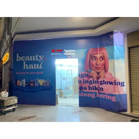 Pemasangan Rolling Door Electric 30cm Perforated 0,8mm di Tenant Beauty ...