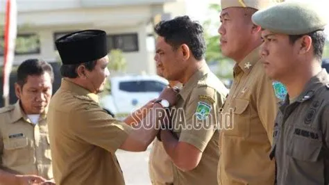 Bupati Irsyad Yusuf Wajibkan ASN Pakai Pin dan Songkok Selama Hari Jadi ...