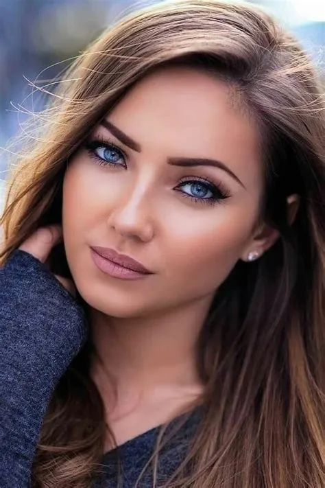 by Aleks on Beautiful women | Beautiful girl face, Most beautiful ...