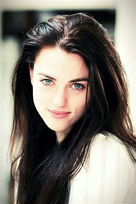 by Kenny Barrios on Nice eyes | Katie mcgrath hot, Katie mcgrath ...