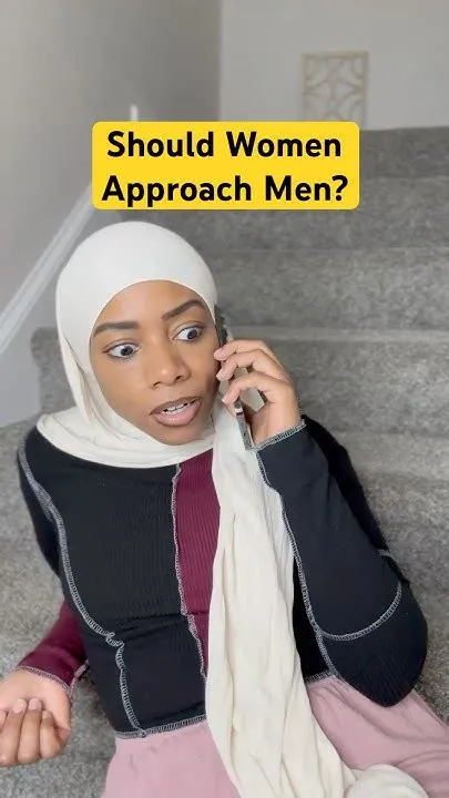 Should Women Approach Men? #relationships - YouTube