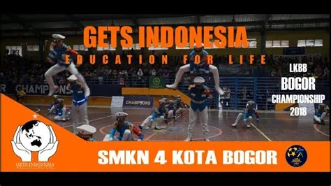 Paskibra SMKN 4 Bogor "LKBB Bogor Championship 2018" - YouTube