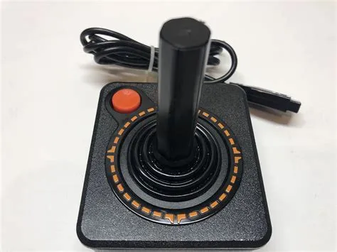 Amazon.com: Atari 2600 Joystick Controller : Videojuegos