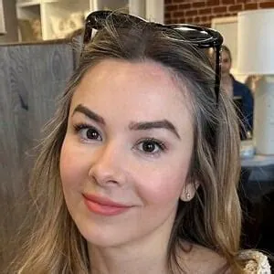 Kim Java - Age, Bio, Family | Famous Birthdays