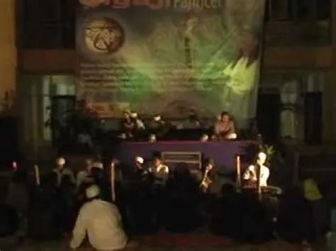 antri mati , ACARA PANCER WENGI FKIP UNITOMO - YouTube