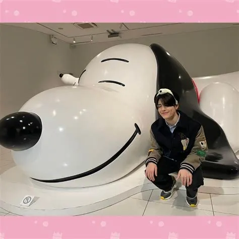 by Megan :] on &t | Teams, Attractive men, Maki