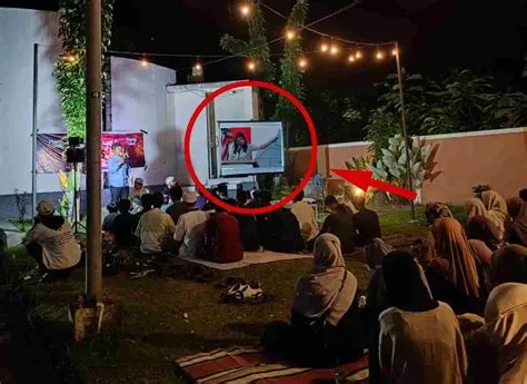 Majelis Gaul Jember Sindir Mantan Dubes AS Untuk PBB, Edit Foto Wajah ...