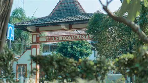 Beranda - SMK Negeri 3 Yogyakarta