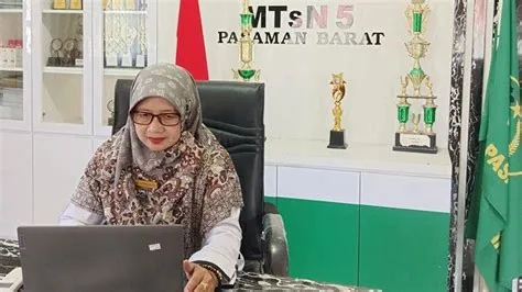 MTsN 5 Pasaman Barat, Madrasah Pinggiran Berbasis Digital ...