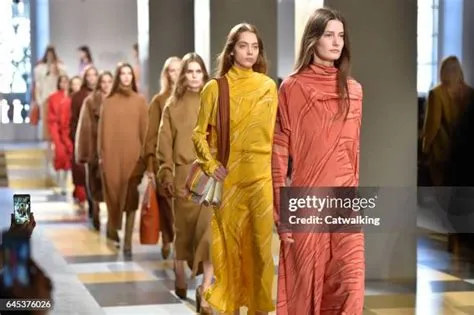 Jill Sander Runway Stock-Fotos und Bilder - Getty Images