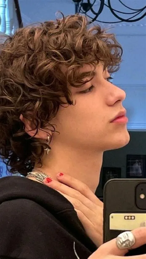 de Cccc_ Mantas? en Pins creados por ti | Pelo largo de hombre ...