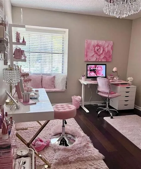 by Mermaid on Pink Aesthetic | Girly apartment decor, Pink room ...