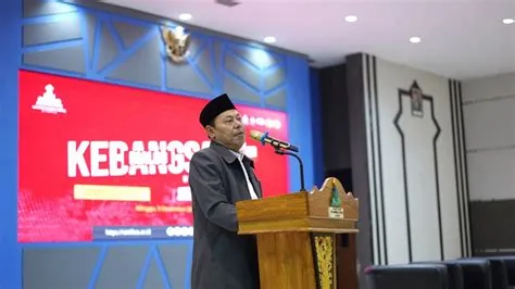 Rektor UIN KHAS Jember Jadi Keynote Speaker Dialog Kebangsaan, Ajak ...