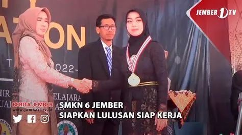 SMKN 6 JEMBER SIAPKAN LULUSAN SIAP KERJA - YouTube