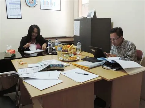 AKREDITASI SMK RESPATI 1 TAHUN 2014