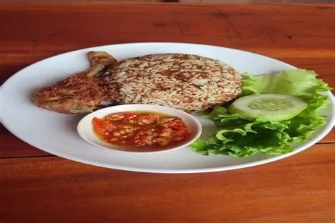 Nasi Rempah, Kuliner Hidden Gem di Jember, Menghadirkan Sensasi Aroma ...