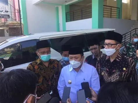 Bupati Jember Sampaikan ucapan Terimkasih kepada MUI Berikan Sembako ...