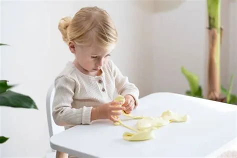 70+ Dd Girls Photos, taleaux et images libre de droits - iStock