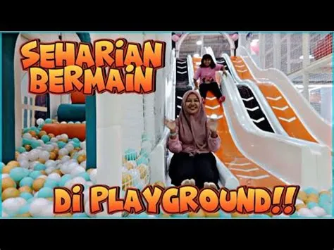HAPPY GAMES ROXY JEMBER BANYAK PERMAINAN APA SAJA YA - YouTube