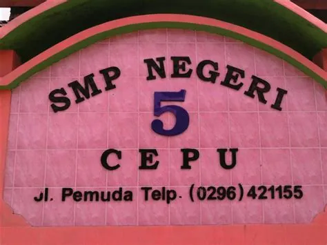 SMP NEGERI 5 CEPU - annibuku.com