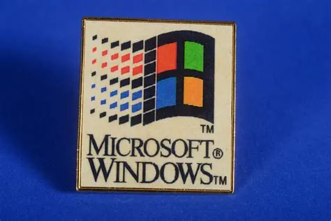 Microsoft Windows Lapel Pin | Smithsonian Institution