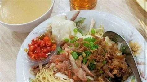 Kuliner Malam di Medan, Ini 4 Makanan Harus Dicoba di Selat Panjang ...