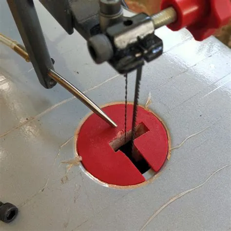 Jual Penjepit mata gergaji scroll saw multifungsi spiral dan pin - Kab ...