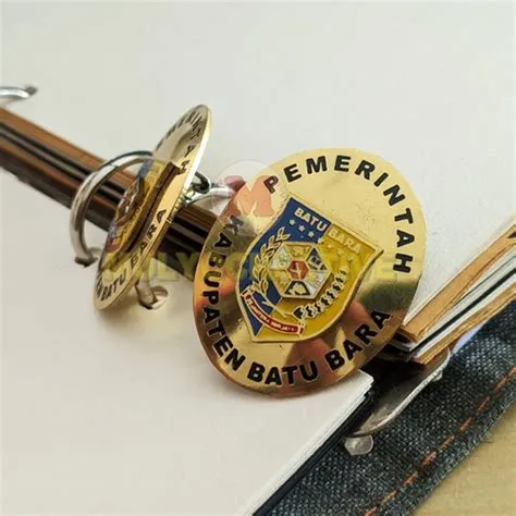 Jual Pin Pemkab Batubara Pin Bros Logo Batubara - 3.7x3.0 Peniti - Kab ...