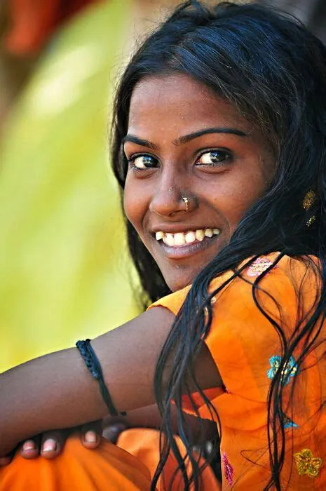 89 best Beautiful Dark Skinned Caucasian Women From Southern India and ...
