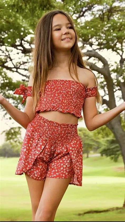 Emberlee | Cheer outfits, Outfits for teens, Trendy outfits