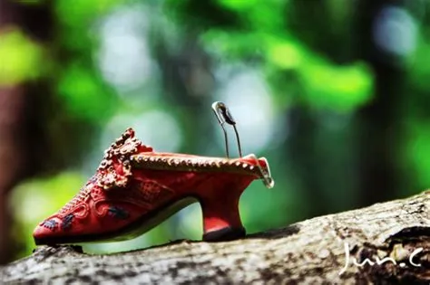 The Story of Pin: Creative Macro Photography about Pin - Design Swan