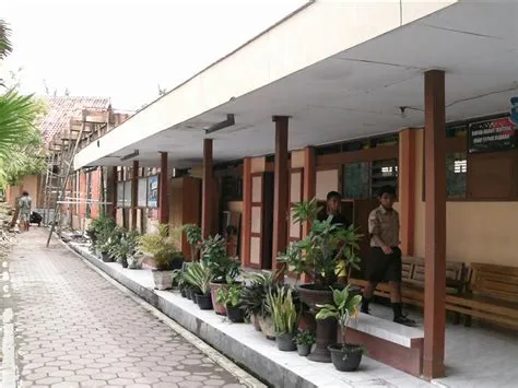 SMP NEGERI 2 CEPU - annibuku.com