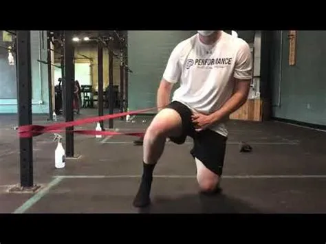 Lateral Hip Distraction with Band - YouTube