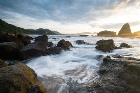 Jember Bilder – Durchsuchen 1,078 Archivfotos, Vektorgrafiken und ...