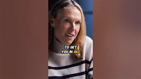 𝗪𝗵𝘆 𝗔𝘁𝘁𝗿𝗮𝗰𝘁𝗶𝘃𝗲 𝗪𝗼𝗺𝗲𝗻 𝗕𝗼𝗻𝗱 𝘄𝗶th… #friendship #lifelessons #lifeadvice ...