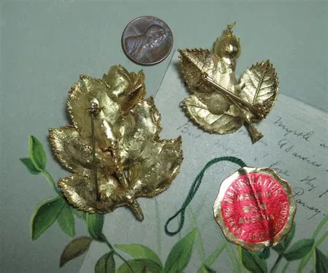 24k Gold Plated Real Leaves Brooch Pin Made in Austr… - Gem