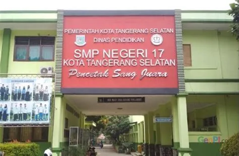 Wali Murid SMPN 17 Tangsel Beber Kronologi Pencairan Ganti Rugi - GenPI ...