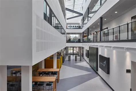 Exeter College, Devon/GB - Deutsche BauZeitschrift – die ...