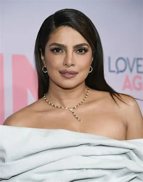 Here Are the 16 Most Beautiful Women in the World in 2023 / Bright Side