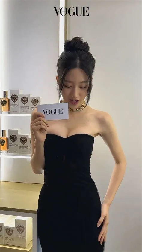 oleh heqyjah di Moon Ga Young | Ide warna rambut, Rambut, Warna rambut