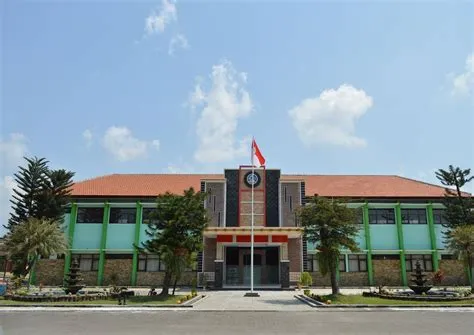 Diam-Diam, 8 SMK Pilihan di Jember Ini Meraih Rating Google dan ...