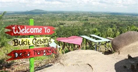 Bukit Gebang adalah wisata paling populer di Bangka | Pesona Keindahan ...